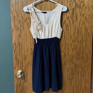 Casual tan/navy dress